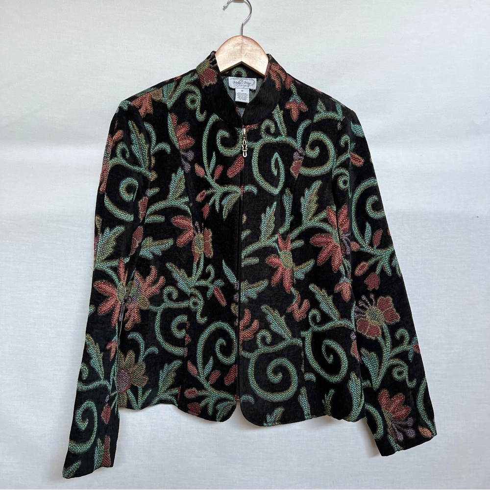 Molly & Maxx Floral Patterned Scroll Vines Women's Tapestry Zip Up Blazer